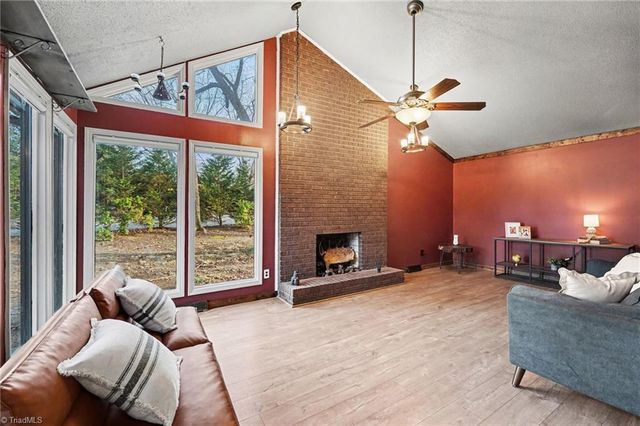 1289 Piney Grove Road, Kernersville, NC 27284