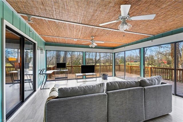 1289 Piney Grove Road, Kernersville, NC 27284