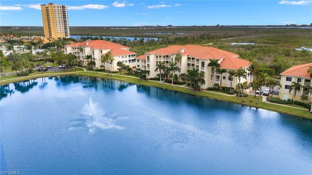 20061 Sanibel View CIR # 203, Fort Myers, FL 33908