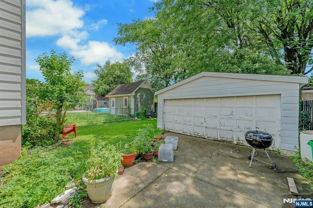 216 Irving Place, Lyndhurst, NJ 07071