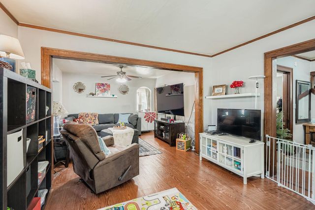 645 Gotzian Street, Saint Paul, MN 55106