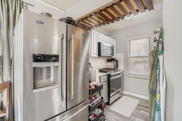 645 Gotzian Street, Saint Paul, MN 55106