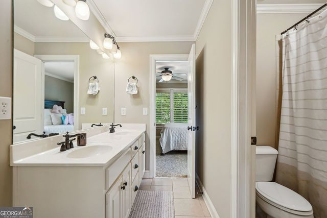 362 Grassmeade Way, Snellville, GA 30078