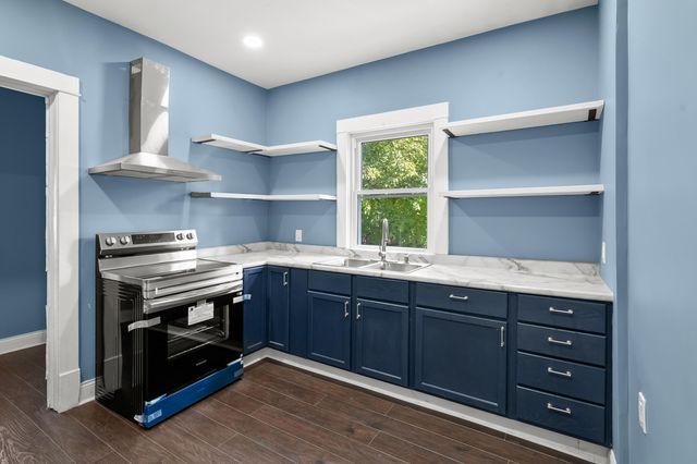 607 Reed Avenue, Kalamazoo, MI 49001