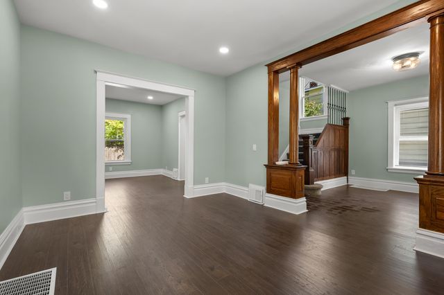 607 Reed Avenue, Kalamazoo, MI 49001