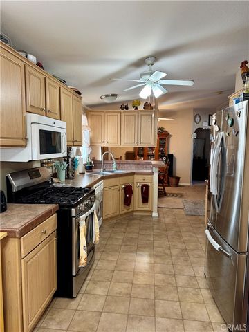 2727 E Pacific Street 40, Highland, CA 92346