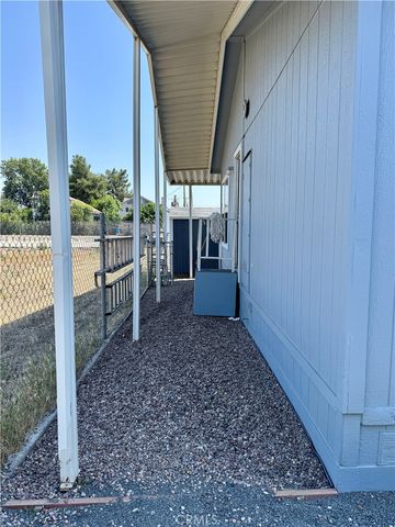 2727 E Pacific Street 40, Highland, CA 92346