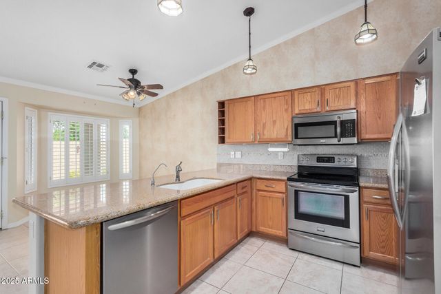 3920 E RUNAWAY BAY Place, Chandler, AZ 85249