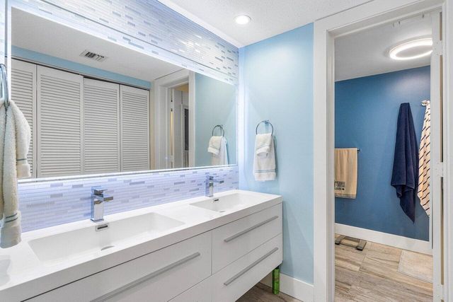 3665 Quail Ridge Drive Bobwhite B, Boynton Beach, FL 33436