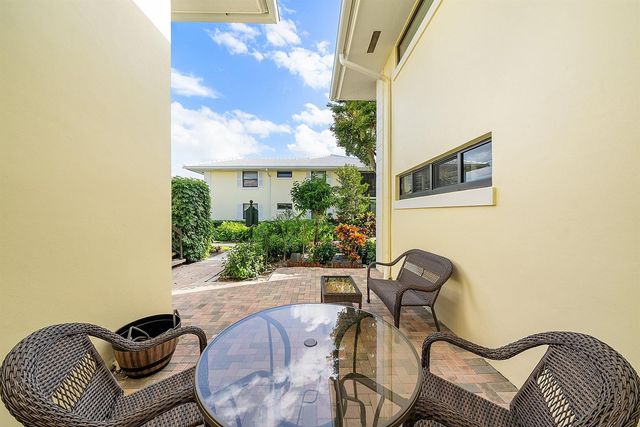 3665 Quail Ridge Drive Bobwhite B, Boynton Beach, FL 33436