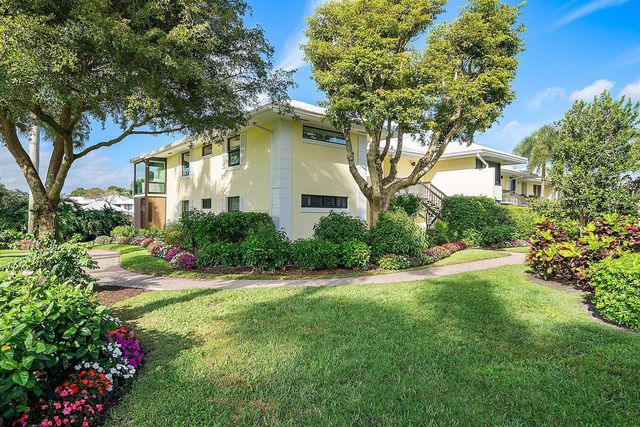 3665 Quail Ridge Drive Bobwhite B, Boynton Beach, FL 33436