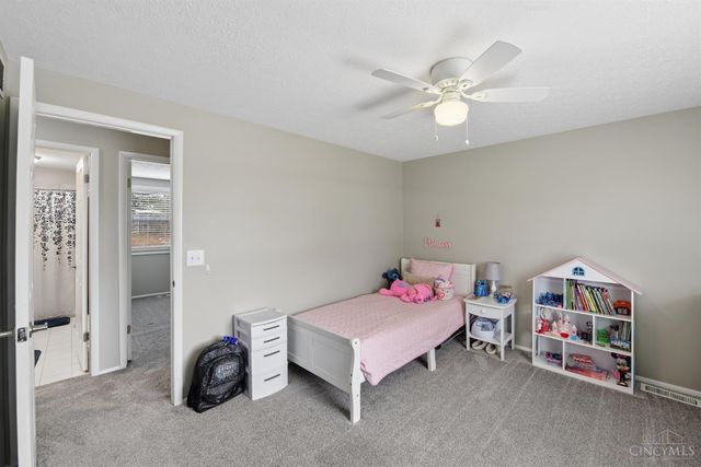 119 Mackie Lane, Harrison, OH 45030