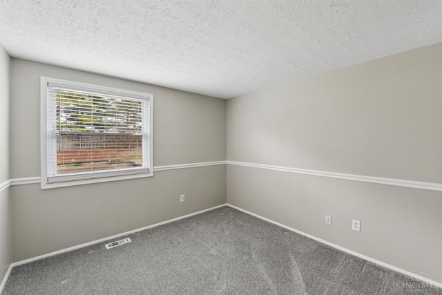 119 Mackie Lane, Harrison, OH 45030