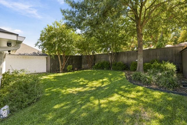 6438 Mccommas Boulevard, Dallas, TX 75214