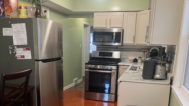 1504 N Kolin Avenue, Chicago, IL 60651