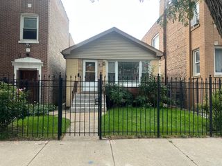 1504 N Kolin Avenue, Chicago, IL 60651