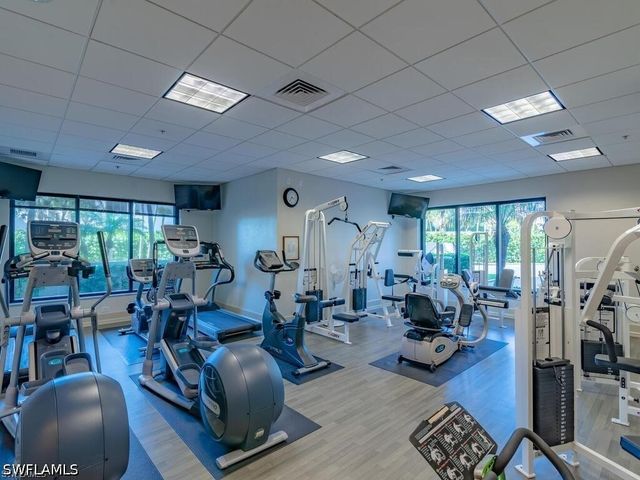 4551 Gulf Shore BLVD N 306, Naples, FL 34103
