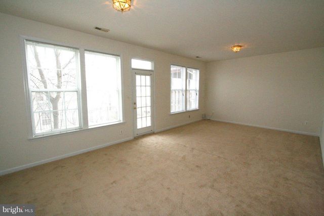 46164 AISQUITH TER, Sterling, VA 20165