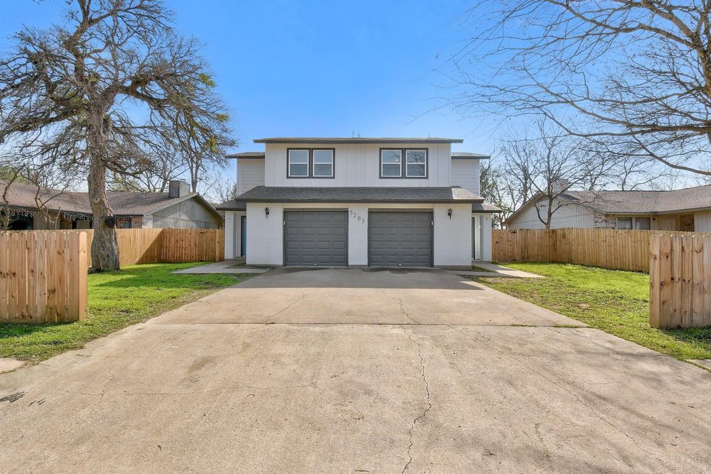 5205 Two Iron ST A, Austin, TX 78744