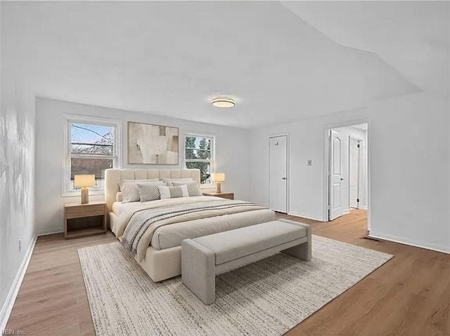 945 17th ST, Newport News, VA 23607