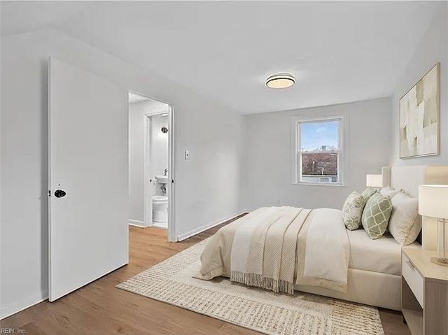 945 17th ST, Newport News, VA 23607