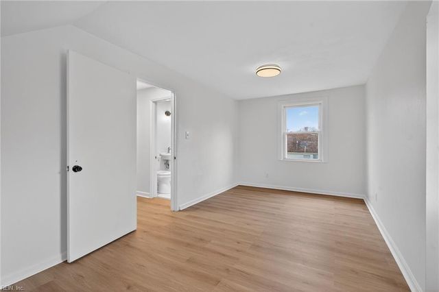 945 17th ST, Newport News, VA 23607