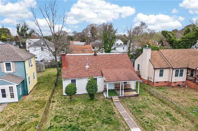 945 17th ST, Newport News, VA 23607