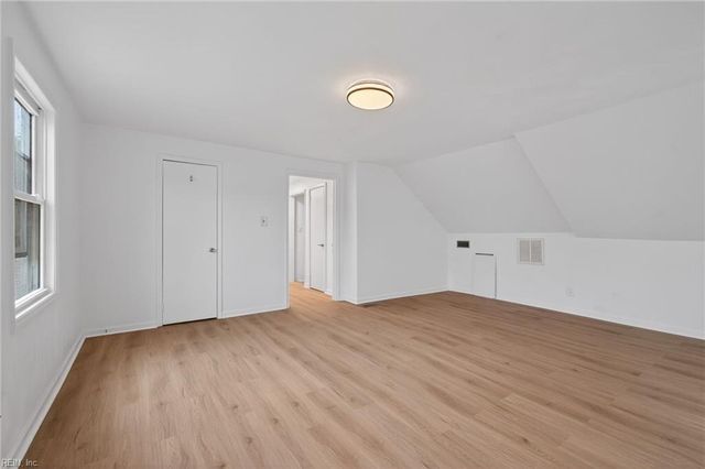 945 17th ST, Newport News, VA 23607