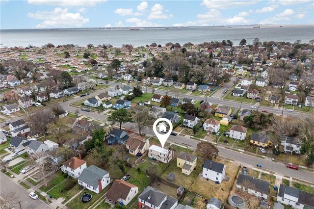 945 17th ST, Newport News, VA 23607