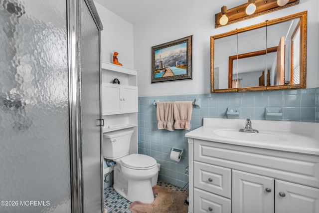 119 Edgewater Court, Toms River, NJ 08757