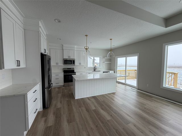 335 Springer Court, Madrid, IA 50156