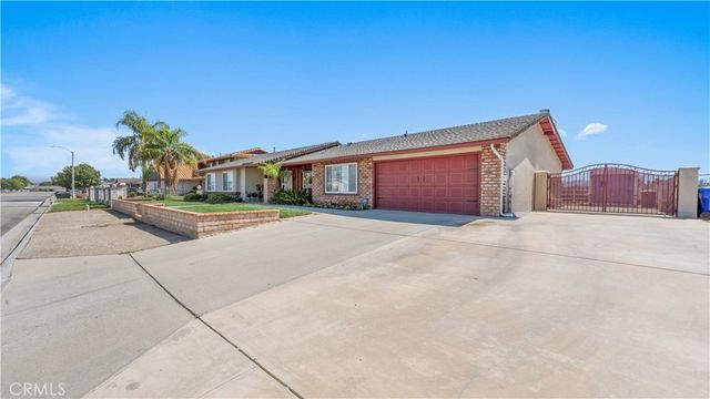 11658 Del Sur, Jurupa Valley, CA 91752