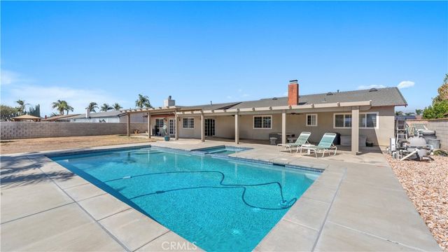 11658 Del Sur, Jurupa Valley, CA 91752