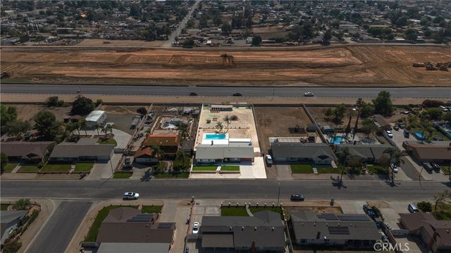 11658 Del Sur, Jurupa Valley, CA 91752