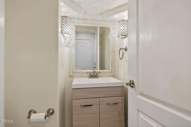 4863 Templeton Street, Ventura, CA 93003