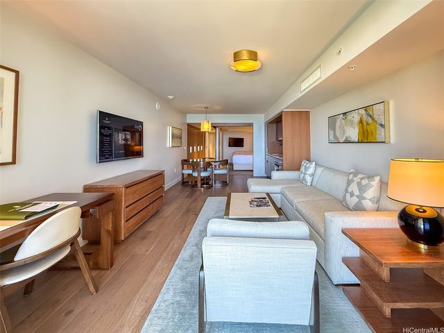 2139 Kuhio Avenue 2306, Honolulu, HI 96815