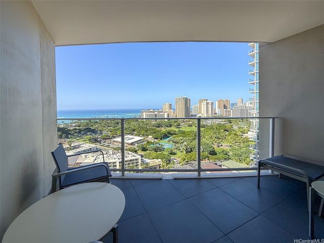 2139 Kuhio Avenue 2306, Honolulu, HI 96815