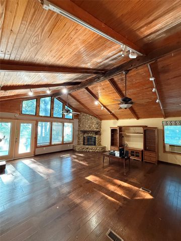514 Bevo Trail, Tool, TX 75143