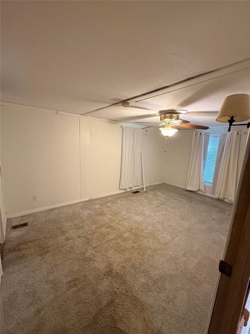 514 Bevo Trail, Tool, TX 75143
