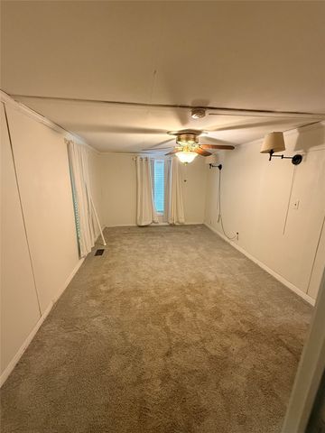 514 Bevo Trail, Tool, TX 75143
