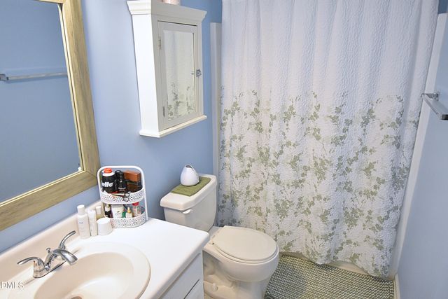 314 Riverwalk Circle, Cary, NC 27511