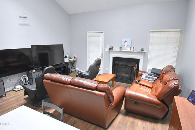 314 Riverwalk Circle, Cary, NC 27511