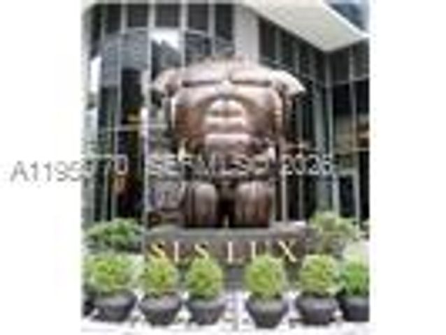 801 S Miami Ave 3601, Miami, FL 33130