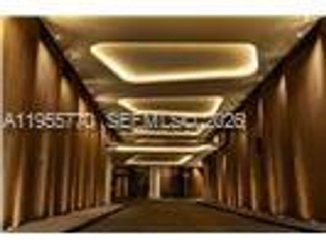 801 S Miami Ave 3601, Miami, FL 33130