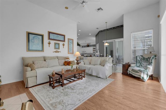 8003 BELSHIRE DRIVE, Orlando, FL 32835