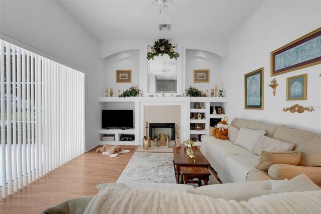 8003 BELSHIRE DRIVE, Orlando, FL 32835