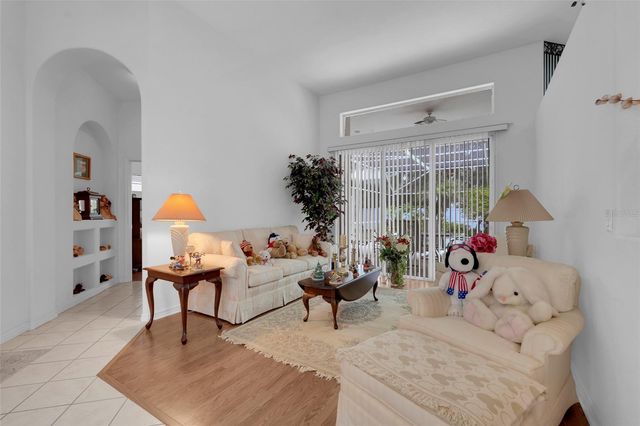 8003 BELSHIRE DRIVE, Orlando, FL 32835