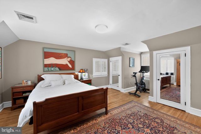 306 WINDSOR AVE, Wayne, PA 19087