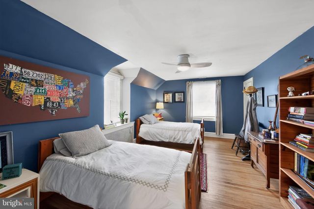 306 WINDSOR AVE, Wayne, PA 19087