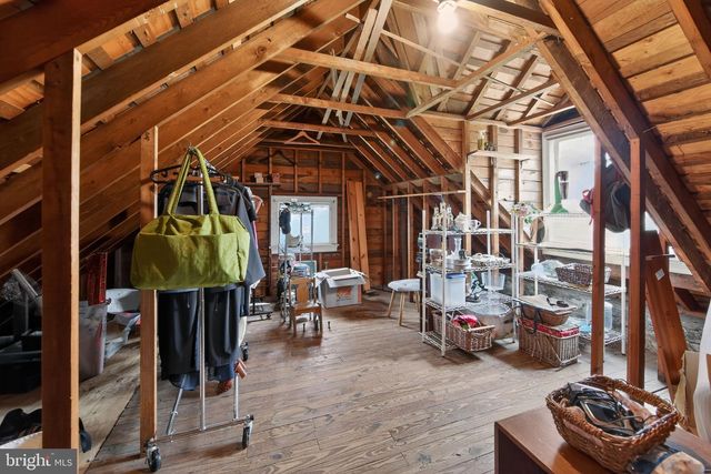 306 WINDSOR AVE, Wayne, PA 19087